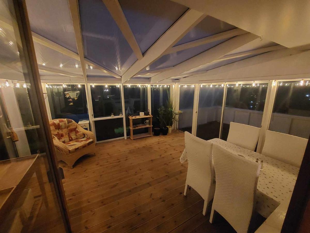 Fjord Guesthouse Funningsfjordur Eksteriør billede