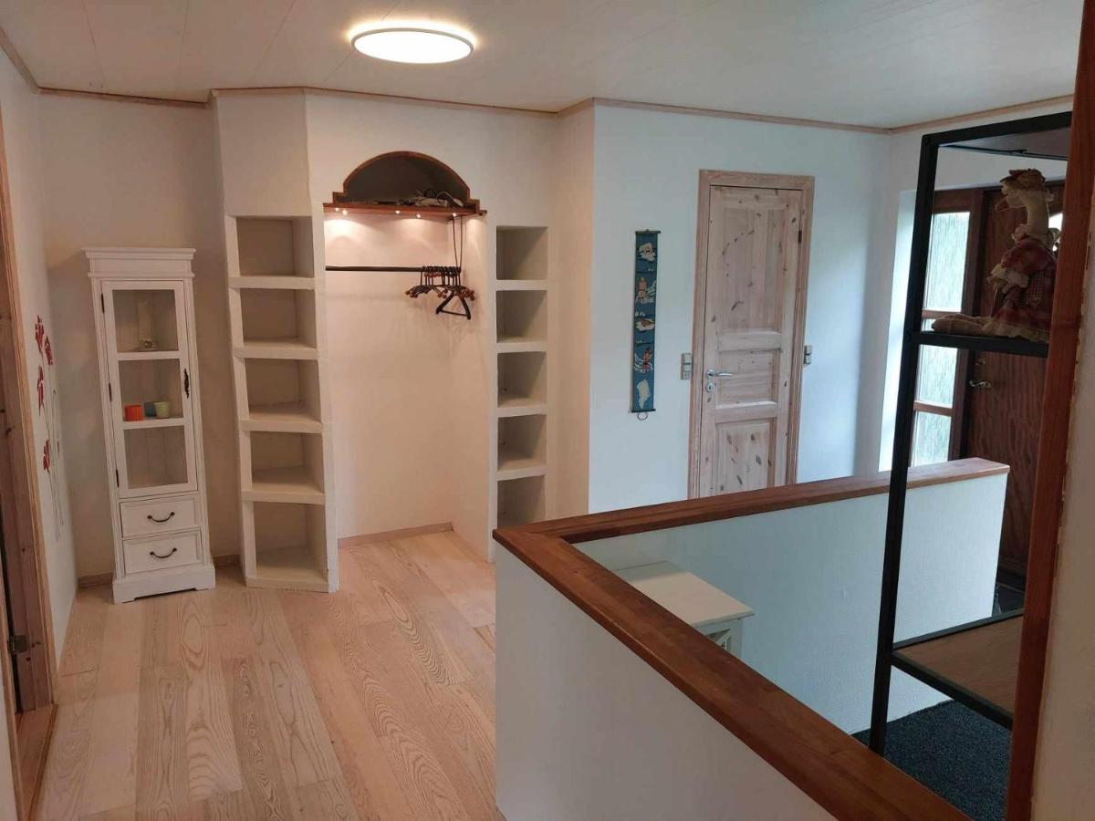 Fjord Guesthouse Funningsfjordur Eksteriør billede